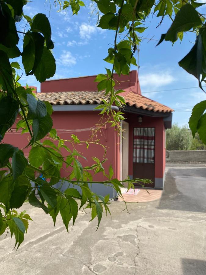 فيلا فوميفريدو دي سيشيليافي Casa Vacanze Da Nonna Santa المظهر الخارجي الصورة